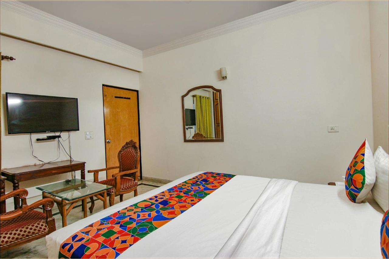 Fabhotel Singh Suite Γκουργκάον Εξωτερικό φωτογραφία