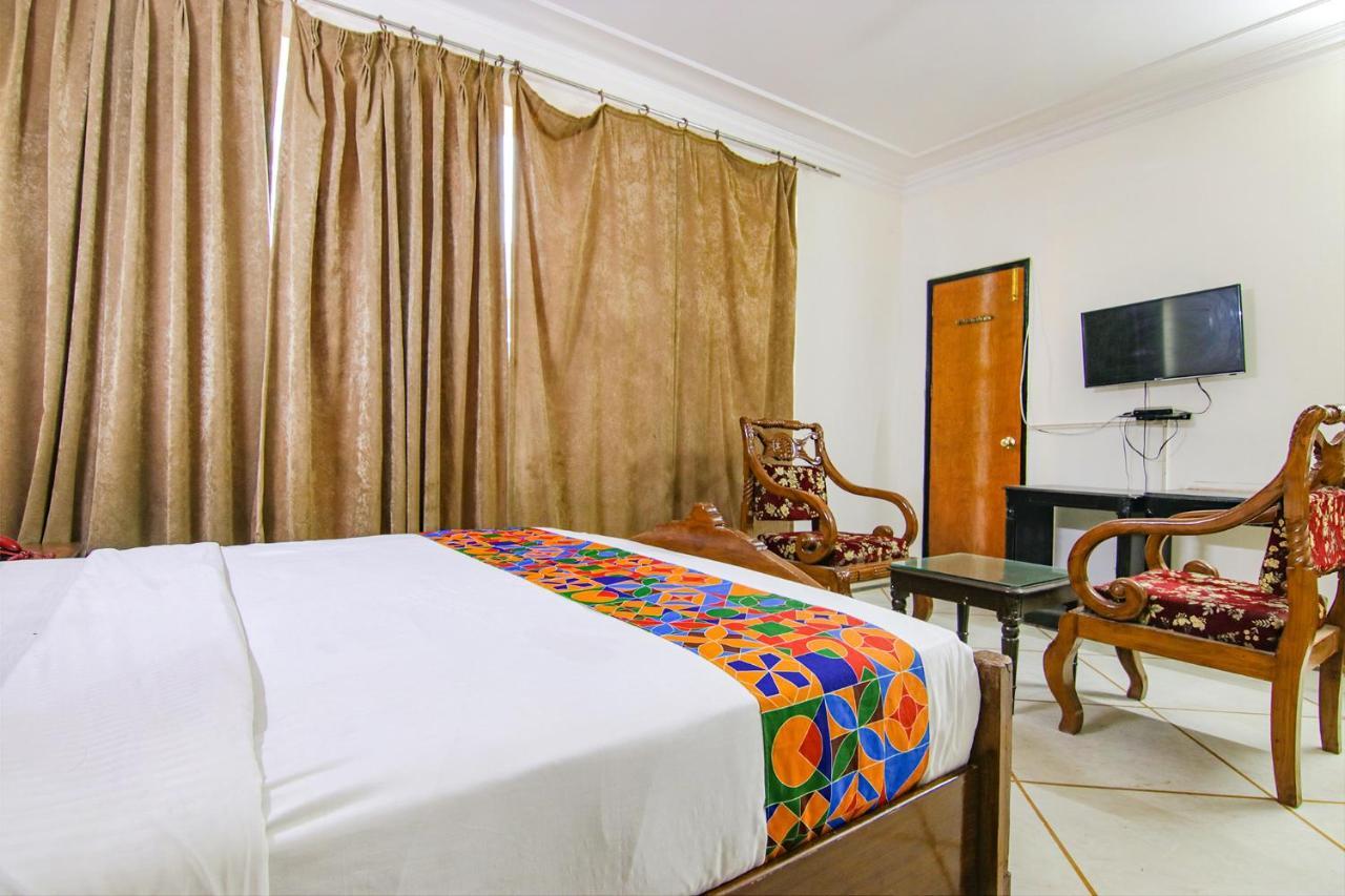 Fabhotel Singh Suite Γκουργκάον Εξωτερικό φωτογραφία