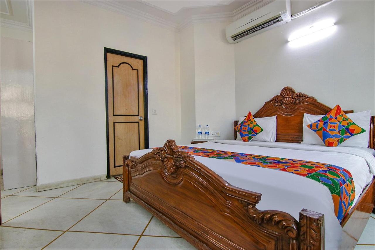 Fabhotel Singh Suite Γκουργκάον Εξωτερικό φωτογραφία
